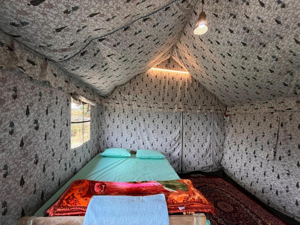 Camp Iaiwan Otel Çerapunçi Dış mekan fotoğraf
